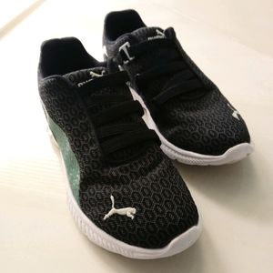 Puma Slip On Sneakers